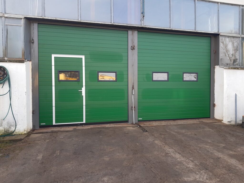 Eurosystem Poznań - bramy przemysłowe, bramy garażowe i serwis bram - Drzwi techniczne