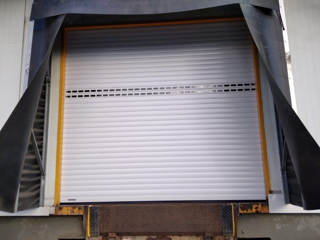 Eurosystem Poznań - bramy przemysłowe, bramy garażowe i serwis bram